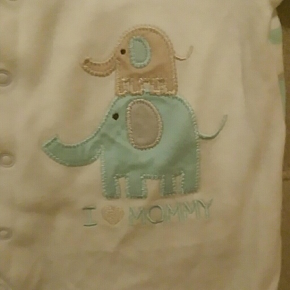 Bundle of 2 NB footie pajamas - Picture 2 of 3